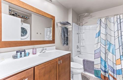 Old West Side Apartment | 6 Modern Apts - 12 Beds w Parking - Near Kerrytown