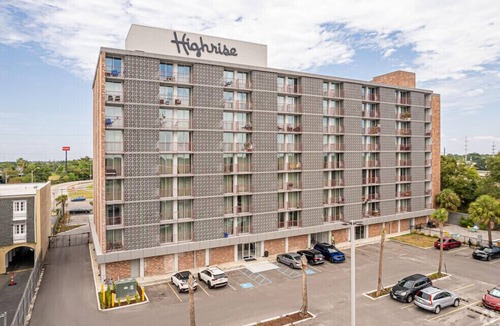 Viavant - Venetian Isles Apartment | 6324 Chef Menteur Hwy
