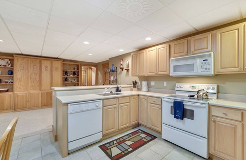 Boyne Falls Condo | 689 Disciples Village Condo | Fireplace | Sleeps 8 | Easy Access to Chairlift