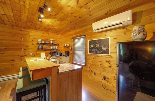 Butler Cabin | 7 Mi to Doe Mtn ATV Trails: Secluded Butler Cabin