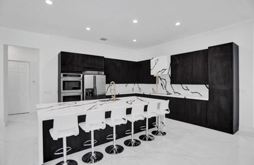 Davie House | 7000sf Mansion w/Pool/Gameroom/Theater - N