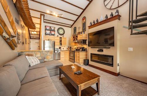 Thayerville House | 714H Studio Loft One Bath