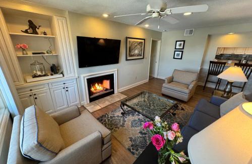 Shelter Cove House | 7332 Harbourside III Villas