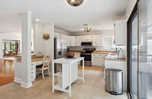Shipyard Plantation House | 78 Kingston Dunes | 5 Bed | Dog Friendly | Screened Porch/Pool | STR #058680