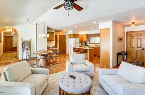 Grawn House | 8 Mi to State Park: Duck Lake Waterfront Home