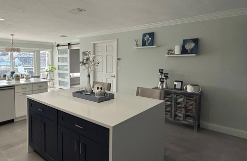 Saint James City House | A 2B/2B Hidden Waterfront Gem in St James City!