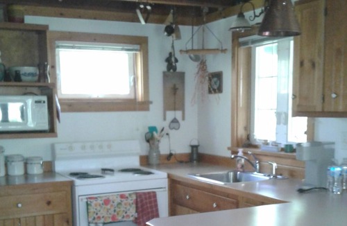 Fishertown House | A Beautiful Two bedrooms cottage