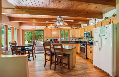 Timberline House | A spectacular space for every season-in winter a real skier's destination!