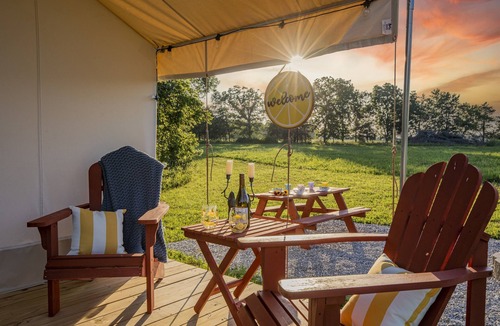 Cassville RV Rental | A Tranquil Outdoor Escape with Roaring River