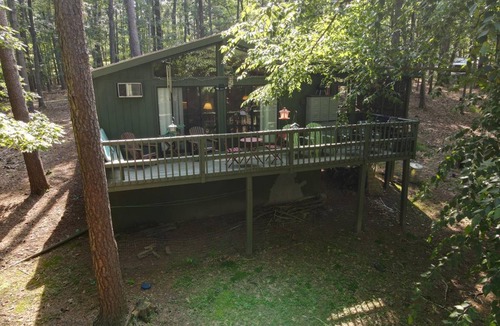 The Woods Cabin | A Zen Mountain Retreat