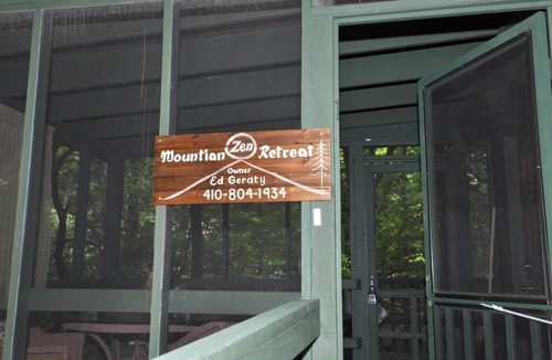 The Woods Cabin | A Zen Mountain Retreat