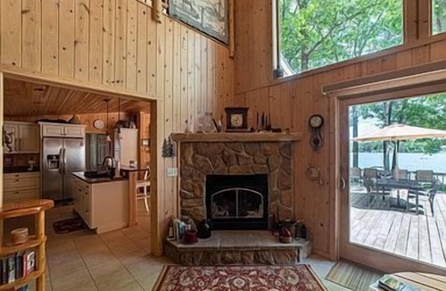 Cheboygan House | Acorn Landing: Sun-Soaked Lake Days & Cozy Nights at Acorn Landing