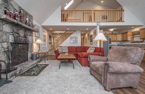 McHenry Cottage | Adlerskron by Taylor Made Deep Creek