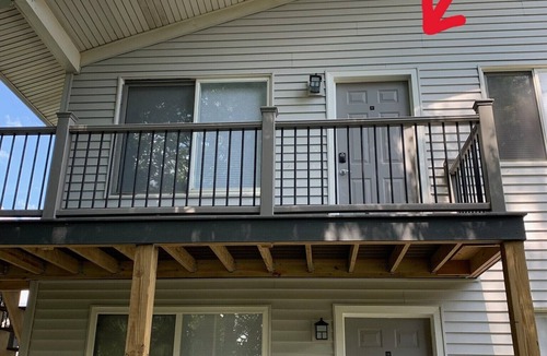 Holly Apartment | Adventure Acres- Suite C1