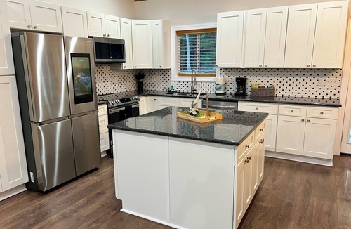 Mt Lookout Cabin | Adventure Cabin w/Private Pond Near New River Gorge, Gauley & Summersville Lake