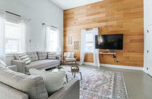 Afton House | Afton Clubhouse
