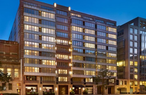 Connecticut Ave - K Street Apartment | AKA White House