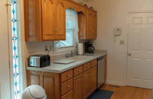 Moneta House | Alfords Getaway - Family Favorite, Sleeps 6, Amazing views