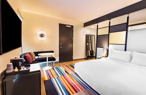 Yamacraw Village Hotel | Aloft by Marriott Savannah Downtown Historic District