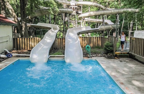 Helen Apartment | Alpine Crest Cozy One Bedroom with Loft in Beautiful Helen, GA