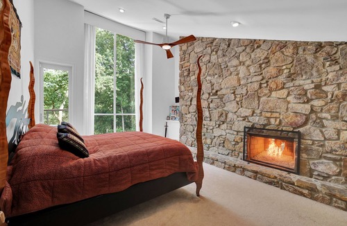 Sandy Springs House | Amazing 6 BR riverfront home with resort style amenities