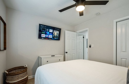 Smyrna House | Amazing Location Just 10 Minutes To Truist Park