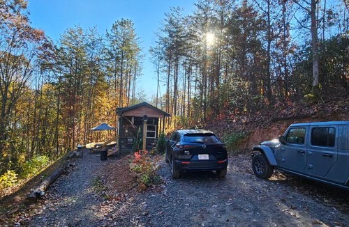 Hayesville House | Amazing Mountain View Tiny House