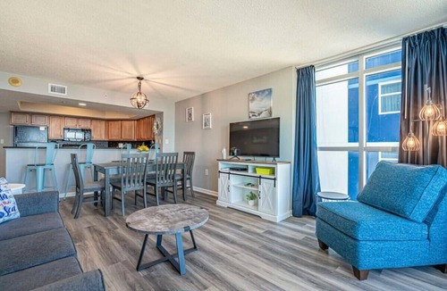 Downtown Myrtle Beach Condo | AMAZING OCEAN VIEWS, Remodeled, Bay View 803!