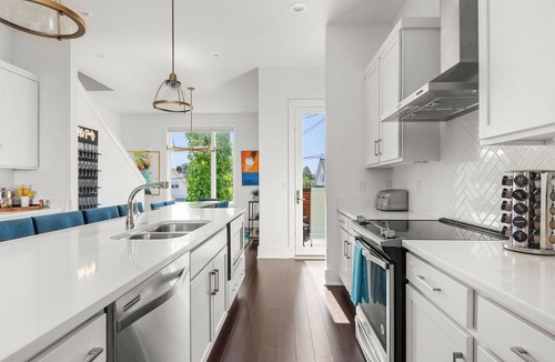 Historic Waverly Condo | Amazing Rooftop Home walk to 12S 4th night FREE