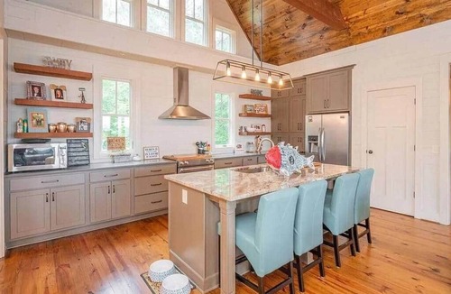 Jacksons' Gap House | "Amber Skies" Breathtaking, Family Owned Lake-Front Home