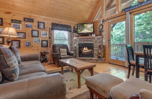 Black Bear Falls Cabin | Americana by Jackson Mountain Rentals