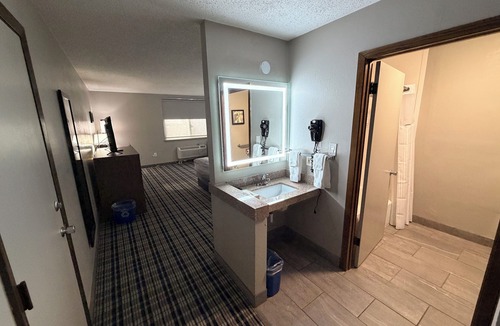 Appleton Hotel | AmericInn by Wyndham Appleton Downtown