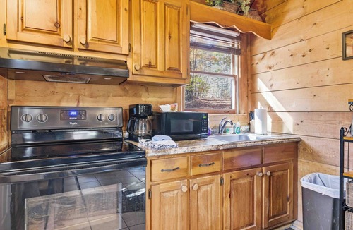 Clarkesville Cabin | Amy's Creek 2 - 10% OFF or 4th Night Free - Ask for details!