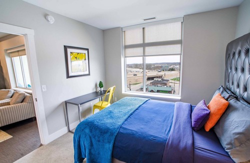 Heartside Apartment | Apartment near GLC and Van Andel Arena
