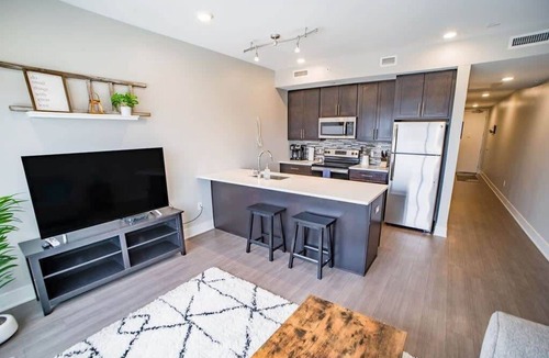 Heartside Apartment | Apartment with walking distance to nightlife