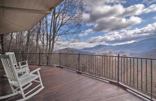 Burnsville Apartment | Apt w/Wraparound Deck & Epic Views in Burnsville!