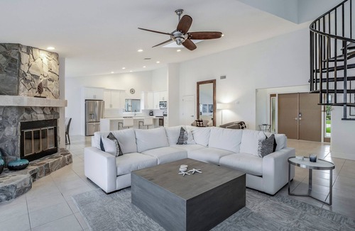 Pelican House | AQUA VISTA - amazing waterviews with direct access, heatable pool, 4 bedrooms
