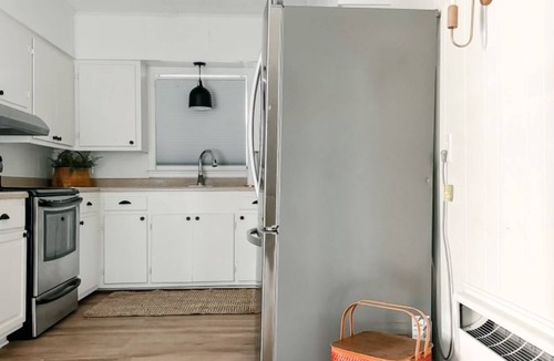 Harrodsburg House | Arabia Brown House - monthly rental, pet friendly.