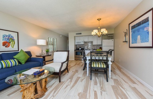 Longboat Key Condo | Are you ready for a luxury 5-floor penthouse 60 ft from water, 207 reviews