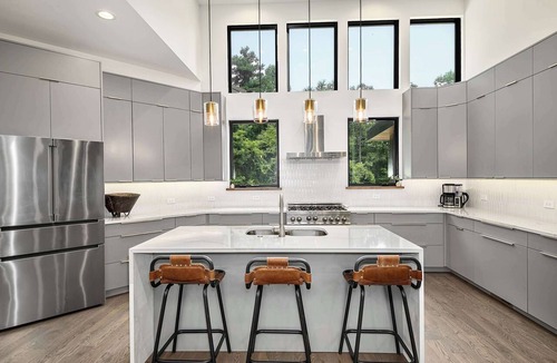 Alexander House | Asheville Luxe 5BR w/Theater, Fire Pit + Free Tix