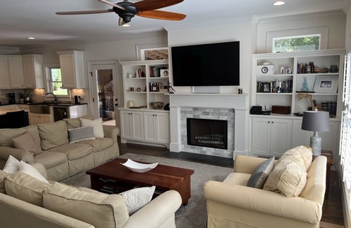 Athens House | Athens Ga Gameday and Graduation Retreat - Close to Everything!