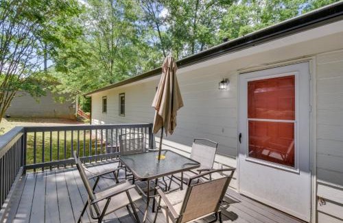 Athens House | Athens Home w/Deck - Near Sanford Stadium!