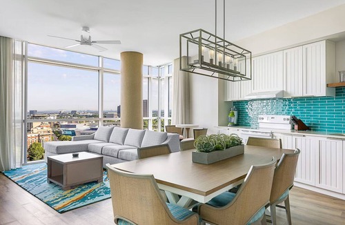 Downtown Atlanta Hotel | Atlanta Margaritaville 3 Bedroom Presidential!