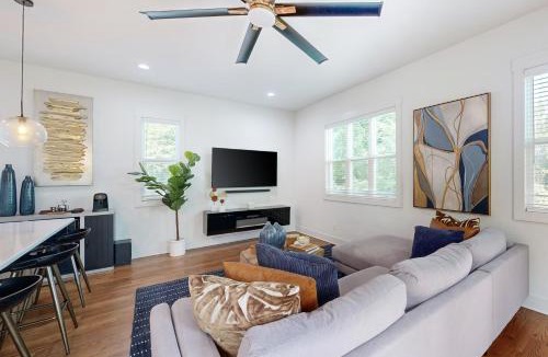 Mechanicsville House | Atlanta Townhome: Walk to Mercedes-Benz Stadium!