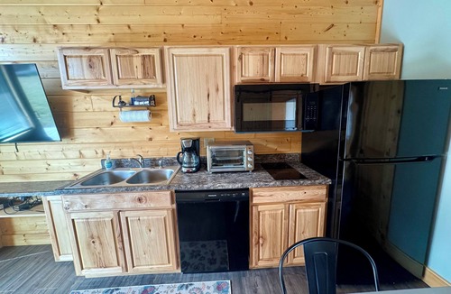 Bramwell Cabin | ATV TrailCamp: Kelly's Quarters- Just seconds from the HMT Pocahontas Trailhead!