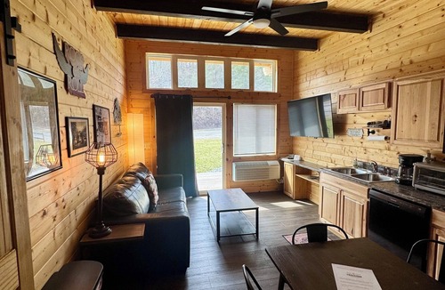 Bramwell Cabin | ATV TrailCamp: W.T.'s Dive- Just seconds from HMT Pocahontas Trailhead!