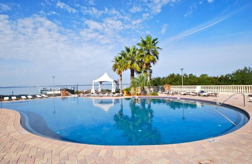 Pensacola Beach Condo | Aug Special: 5 nights just 980 plus resort fees!. Gulf view. Great reviews!
