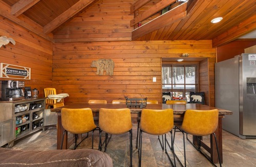 Terra Alta Cabin | August Stay-and-Play Monday-Thursday: Free Round of Golf Included