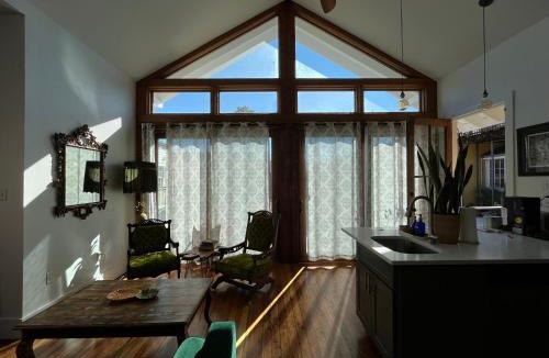 Faubourg Marigny Bed & Breakfast | Auld Sweet Olive Bed and Breakfast