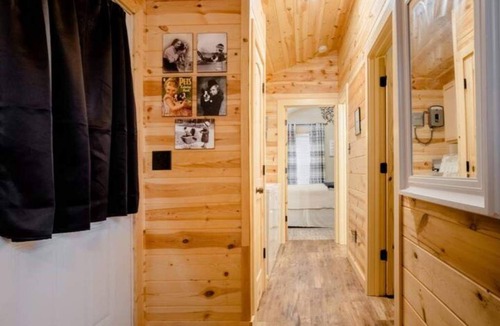 Dawsonville Cabin | Auraria Woods Hideaway-Dog friendly-Fenced- 2.2 miles from Lily Creek Farm
